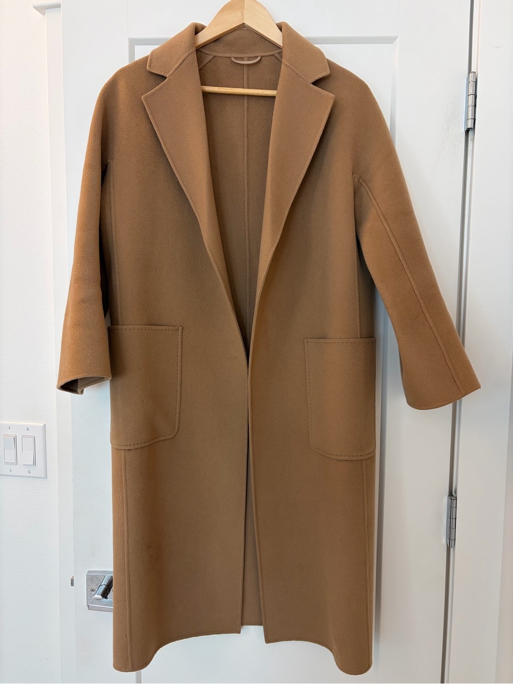 THE CURATED CLASSIC COAT